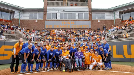 Softball_vs_Kentucky