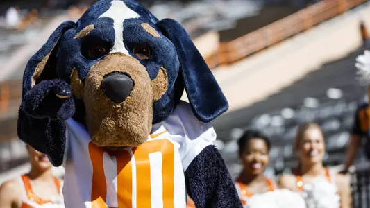 Smokey Mascot Tennessee vs. UTEP
