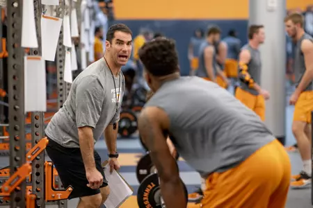 KNOXVILLE, TN - 2018.10.22 - Football Weightlifting