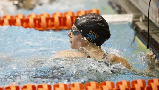 KNOXVILLE, TN - 2018.11.29 - Tennessee Invitational Day 1 Preliminary Session