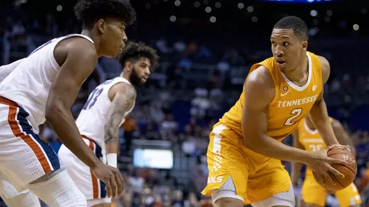 PHOENIX, AZ - 2018.12.09 - Tennessee vs. Gonzaga