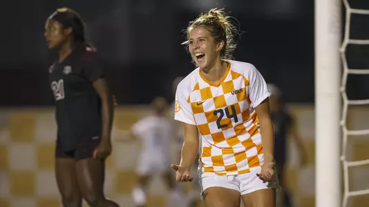 KNOXVILLE, TN - NOVEMBER 18, 2018 - Forward/Midfielder Salera Jordan #24 of the Tennessee Volunteers during the NCAA Tournament Round of 16 match between the Texas A&M Aggies and the Tennessee Volunteers at Regal Soccer Stadium in Knoxville, TN. Photo By Amanda Pruitt/Tennessee Athletics