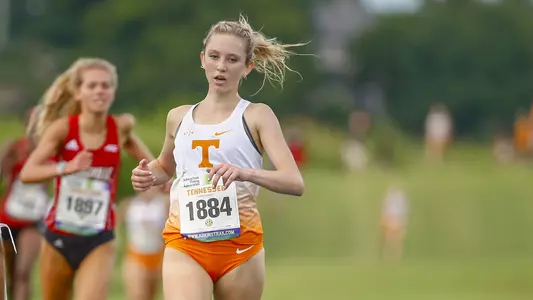 KNOXVILLE, TN - 2018.08.31 - Tennessee vs. Louisville Cardinals