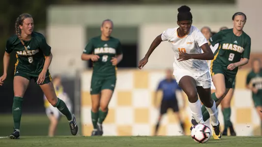 KNOXVILLE, TN - 2018.08.19 - Tennessee vs. George Mason