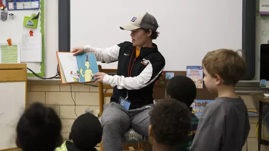 KNOXVILLE, TN - 2018.03.02 - Read Across America