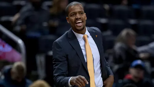 TORONTO, ON - 2019.11.16 - Tennessee vs. Washington