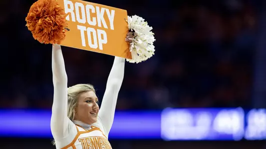 Tennessee vs. Kentucky Cheer Photo