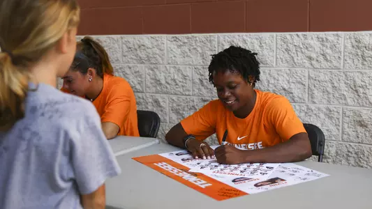 KNOXVILLE, TN - 2018.08.10 - Tennessee Meet and Greet