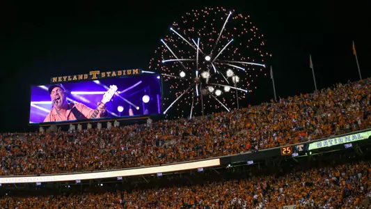 KNOXVILLE, TN - Season opening game between the University of Tennessee Volunteers and the Utah State Aggies