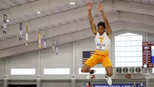 FAYETTEVILLE, AR - FEBRUARY 23, 2019 - Jalen Tate of the Tennessee Volunteers during day two of the 2019 Indoor SEC Championships at the Randal Tyson Track Center in Fayetteville, AR Photo By Caleb Jones/Tennessee Athletics
