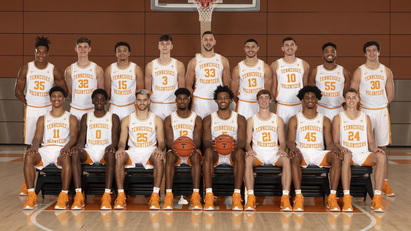 KNOXVILLE, TN - 2020.09.23 - Men’s Basketball Studio Photo Day