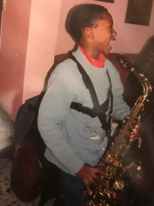 Yves Saxophone