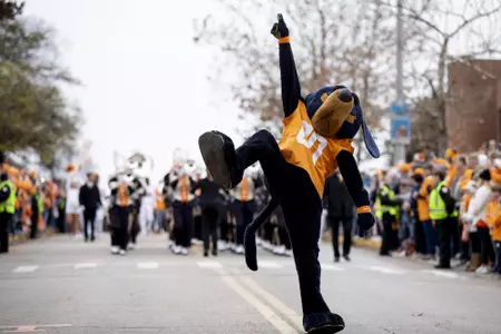 KNOXVILLE, TN - 2019.11.30 - Tennessee vs. Vanderbilt