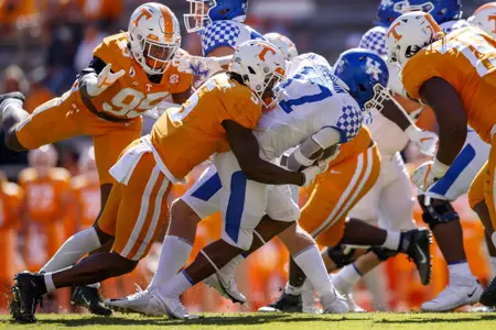 KNOXVILLE, TN - OCTOBER 17, 2020 - Defensive back Kenneth George Jr. #5 of the Tennessee Volunteers during the game between the Kentucky Wildcats and the Tennessee Volunteers at Neyland Stadium in Knoxville, TN. Photo By Kate Luffman/Tennessee Athletics