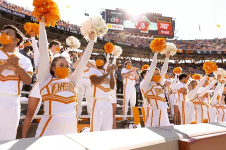 Cheer Team - Tennessee vs. Kentucky