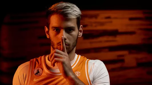 KNOXVILLE, TN - 2020.11.12 - Men’s Basketball Photo Day