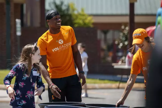 KNOXVILLE, TN - APRIL 27, 2019 - Wide receiver Josh Palmer #5 of the Tennessee Volunteers during the 2019 VOLeaders Sports Fest at Christenberry Elementary School in Knoxville, TN. Photo By Kelly Gerdin/Tennessee Athletics
