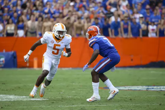 GAINESVILLE, FL - SEPTEMBER 16, 2017 - Wide receiver Josh Palmer #5 of the Tennessee Volunteers during the game between the Florida Gators and the Tennessee Volunteers at Ben Hill Griffin Stadium in Gainesville, FL. Photo By Austin Perryman/Tennessee Athletics