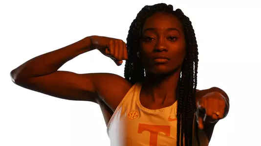 KNOXVILLE, TN - JANUARY 06, 2020 - Au'Yana Carson of the Tennessee Volunteers portrait taken during photo day in Knoxville, TN. Photo By Caleb Jones/Tennessee Athletics