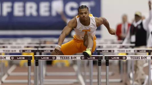COLLEGE STATION, TX - FEBRUARY 29, 2020 - Eric Parker of the Tennessee Volunteers during Day 2 of the SEC Indoor Championship at Gilliam Indoor Track Stadium in College Station, TX. Photo By Maury Neipris/Tennessee Athletics
