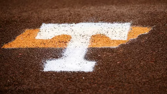 KNOXVILLE, TN - 2020.02.28 - Tennessee vs. George Washington - Game 1