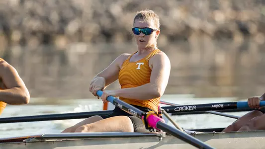 KNOXVILLE, TN - 2018.10.05 - Rowing Practice