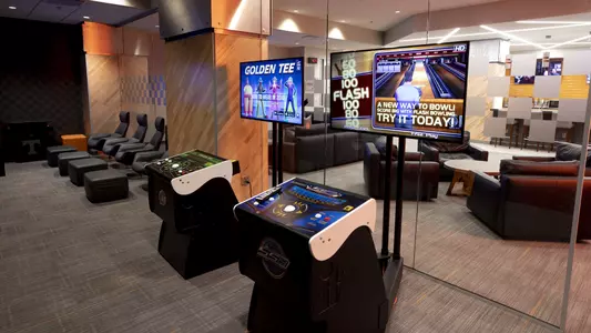 KNOXVILLE, TN - 2019.01.04 - Men's Locker Room