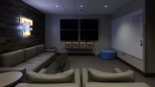 KNOXVILLE, TN - 2019.03.27 - Lady Vol Basketball Locker Room