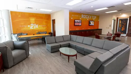 KNOXVILLE, TN - 2020.05.01 - Pratt Pavilion