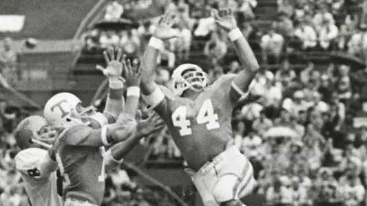 KNOXVILLE, TN - OCTOBER 24, 1970 - Defensive Back Bobby Majors #44 of the Tennessee Volunteers during the game between the Tennessee Volunteers and the Florida Gators at Neyland Stadium in Knoxville, TN. Photo By Tennessee Athletics