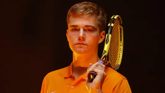 KNOXVILLE, TN - 2021.01.05 - Men's Tennis photo day