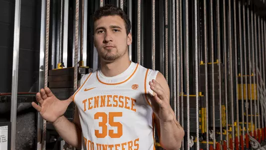 KNOXVILLE, TN - 2021.10.13 - Tennessee Theatre Photo Shoot