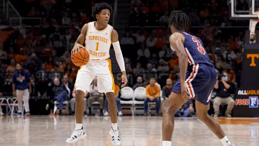 KNOXVILLE, TN - 2021.11.09 - Tennessee vs. UT-Martin