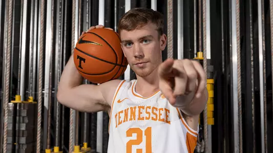 KNOXVILLE, TN - 2021.10.13 - Tennessee Theatre Photo Shoot