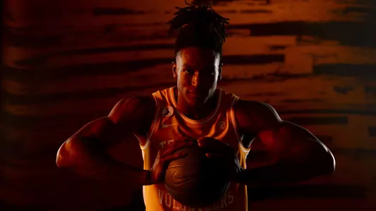 KNOXVILLE, TN - 2020.11.12 - Men’s Basketball Photo Day