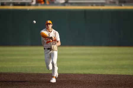 KNOXVILLE, TN - March 07, 2021 - Infielder Logan Steenstra #5 of the Tennessee Volunteers during the game between the Georgia State Panthers and the Tennessee Volunteers at Lindsey Nelson Stadium in Knoxville, TN. Photo By Caleb Jones/Tennessee Athletics