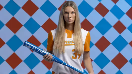 KNOXVILLE, TN - 2021.01.13 - 2021 Softball Photo Day