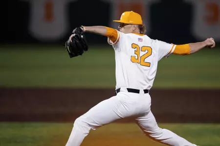 KNOXVILLE, TN - February 26, 2021 - Pitcher Sean Hunley #32 of the Tennessee Volunteers during the game between the Indiana State Sycamores and the Tennessee Volunteers at Lindsey Nelson Stadium in Knoxville, TN. Photo By Caleb Jones/Tennessee Athletics