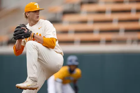 KNOXVILLE, TN - March 14, 2021 - Pitcher Sean Hunley #32 of the Tennessee Volunteers during the game between the UNC Greensboro Spartans and the Tennessee Volunteers at Lindsey Nelson Stadium in Knoxville, TN. Photo By Kate Luffman/Tennessee Athletics