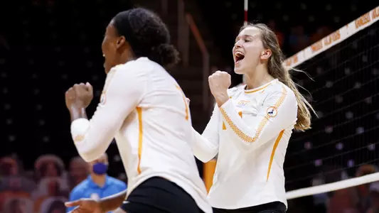 Ava Bell AVCA Honorable Mention