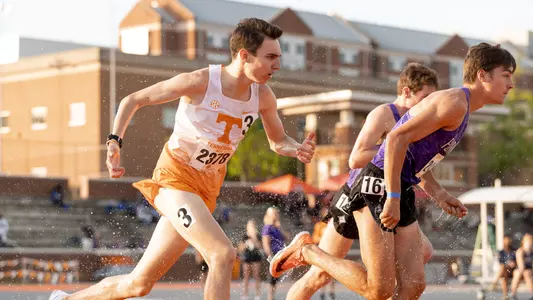 Athletes Competing In Tennessee Relays