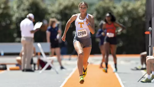 KNOXVILLE, TN - April 09, 2021 - Skyler Reynolds of the Tennessee Volunteers during day 2 of the 53rd Tennessee Relays at Tom Black Track At LaPorte Stadium in Knoxville, TN. Photo By Andrew Ferguson/Tennessee Athletics