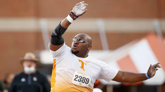 KNOXVILLE, TN - April 09, 2021 - Jordan West of the Tennessee Volunteers during day 2 of the 53rd Tennessee Relays at Tom Black Track At LaPorte Stadium in Knoxville, TN. Photo By Caleb Jones/Tennessee Athletics