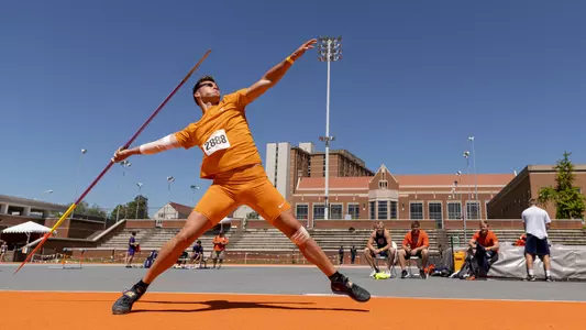 KNOXVILLE, TN - May 01, 2021 - Steele Wasik of the Tennessee Volunteers during the Tennessee Challenge at Tom Black Track At LaPorte Stadium in Knoxville, TN. Photo By Andrew Ferguson/Tennessee Athletics