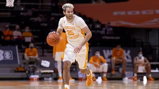 KNOXVILLE, TN - 2021.02.10 - Tennessee vs. Georgia