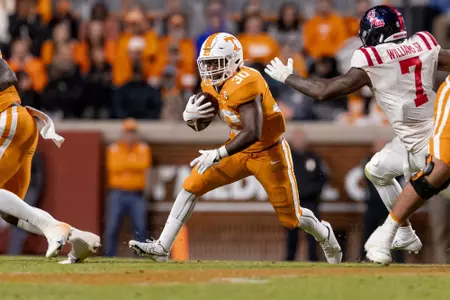 KNOXVILLE, TN - October 16, 2021 - Running back Marcus Pierce Jr. #30 of the Tennessee Volunteers during the game between the Ole Miss Rebels and the Tennessee Volunteers at Neyland Stadium in Knoxville, TN. Photo By Andrew Ferguson/Tennessee Athletics