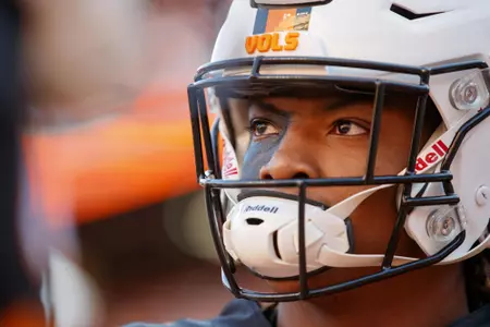 KNOXVILLE, TN - November 13, 2021 - Running back Dee Beckwith #21 of the Tennessee Volunteers before the game between the Georgia Bulldogs and the Tennessee Volunteers at Neyland Stadium in Knoxville, TN. Photo By Caleb Jones/Tennessee Athletics