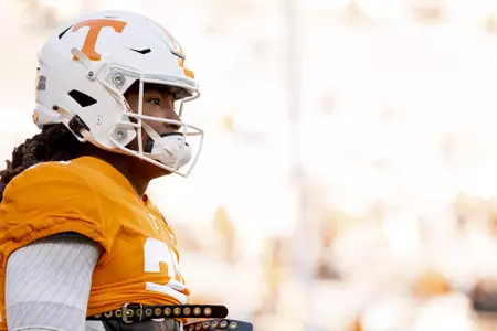 KNOXVILLE, TN - November 27, 2021 - Running back Dee Beckwith #21 of the Tennessee Volunteers during the game between the Vanderbilt Commodores and the Tennessee Volunteers at Neyland Stadium in Knoxville, TN. Photo By Andrew Ferguson/Tennessee Athletics