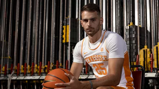 KNOXVILLE, TN - 2021.10.13 - Tennessee Theatre Photo Shoot