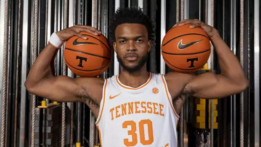 KNOXVILLE, TN - 2021.10.13 - Tennessee Theatre Photo Shoot